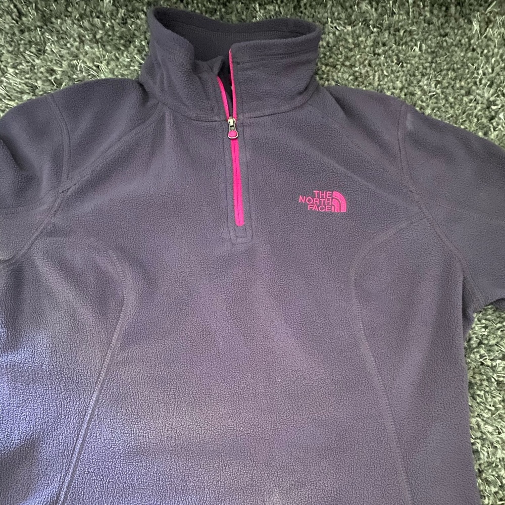 North Face Pullover Fleece - Picture 2 of 4